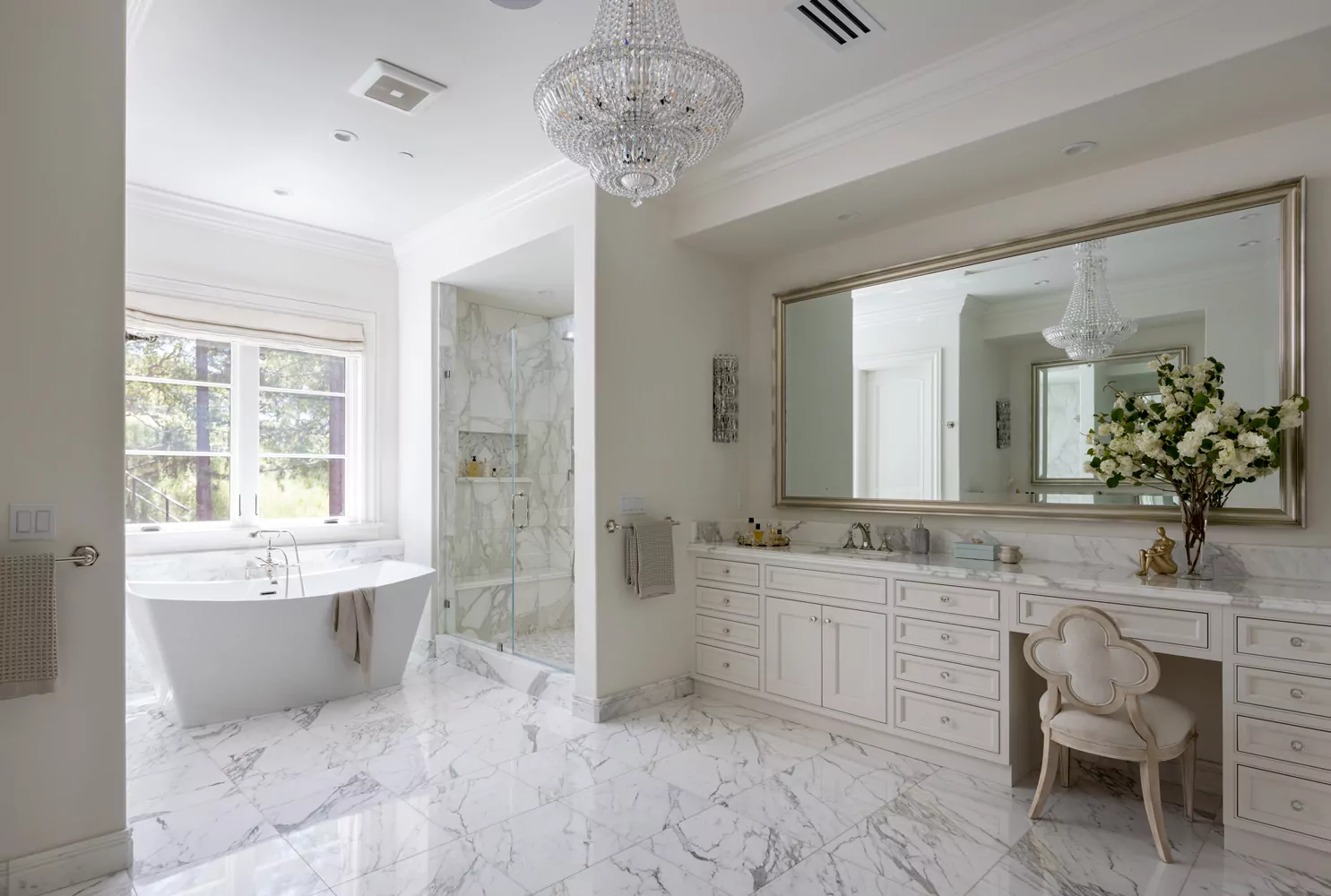 Alamo Master Bathroom Interior Design